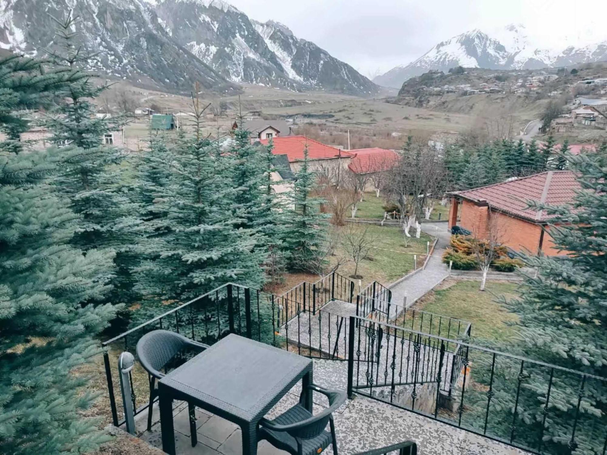 Vardisubani Villa Kazbegi Esterno foto