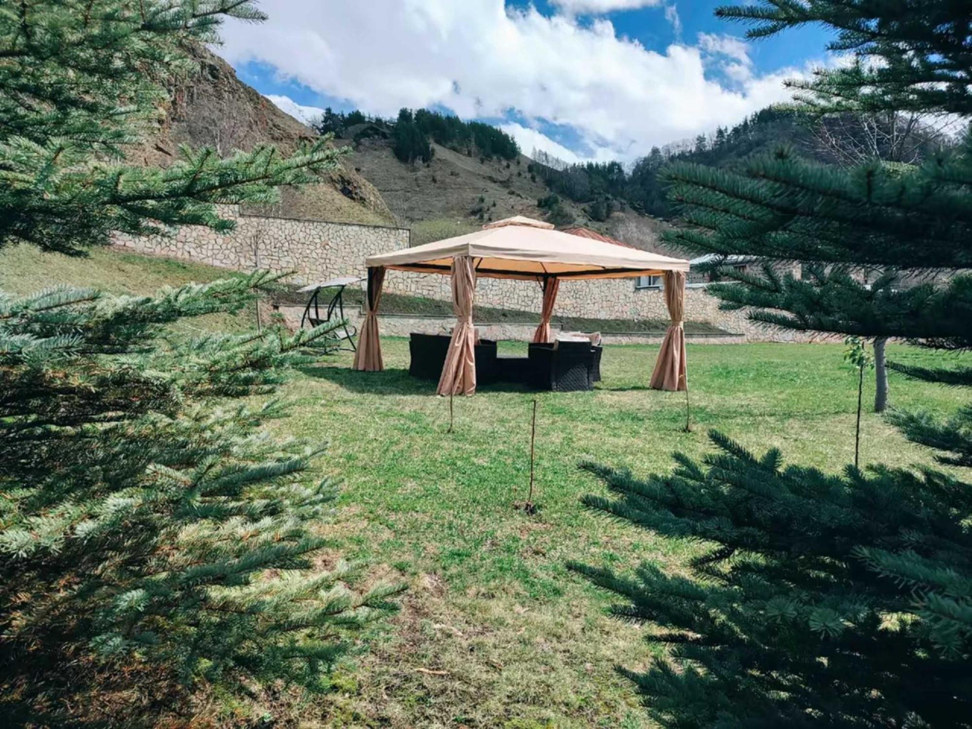 Vardisubani Villa Kazbegi Esterno foto