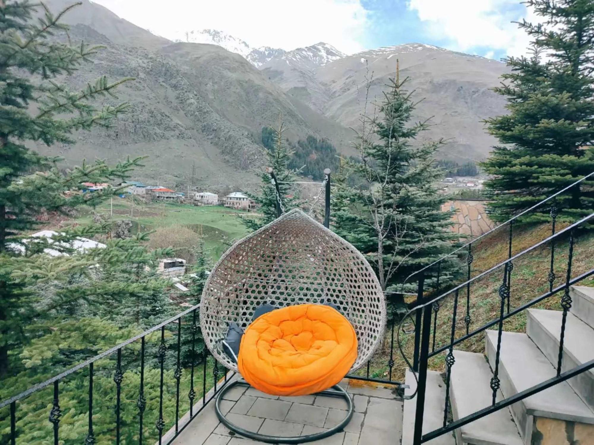 Vardisubani Villa Kazbegi Esterno foto
