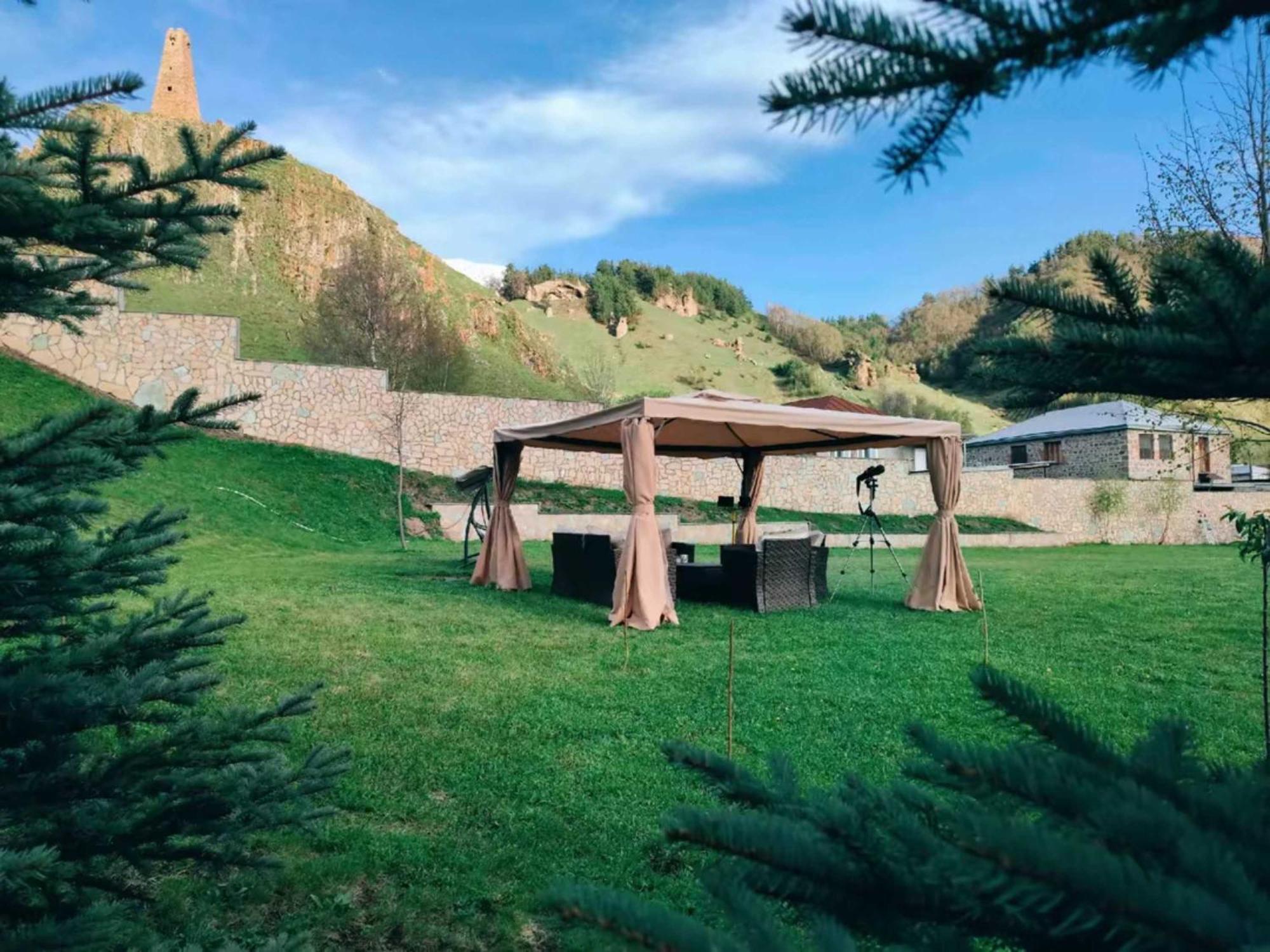 Vardisubani Villa Kazbegi Esterno foto