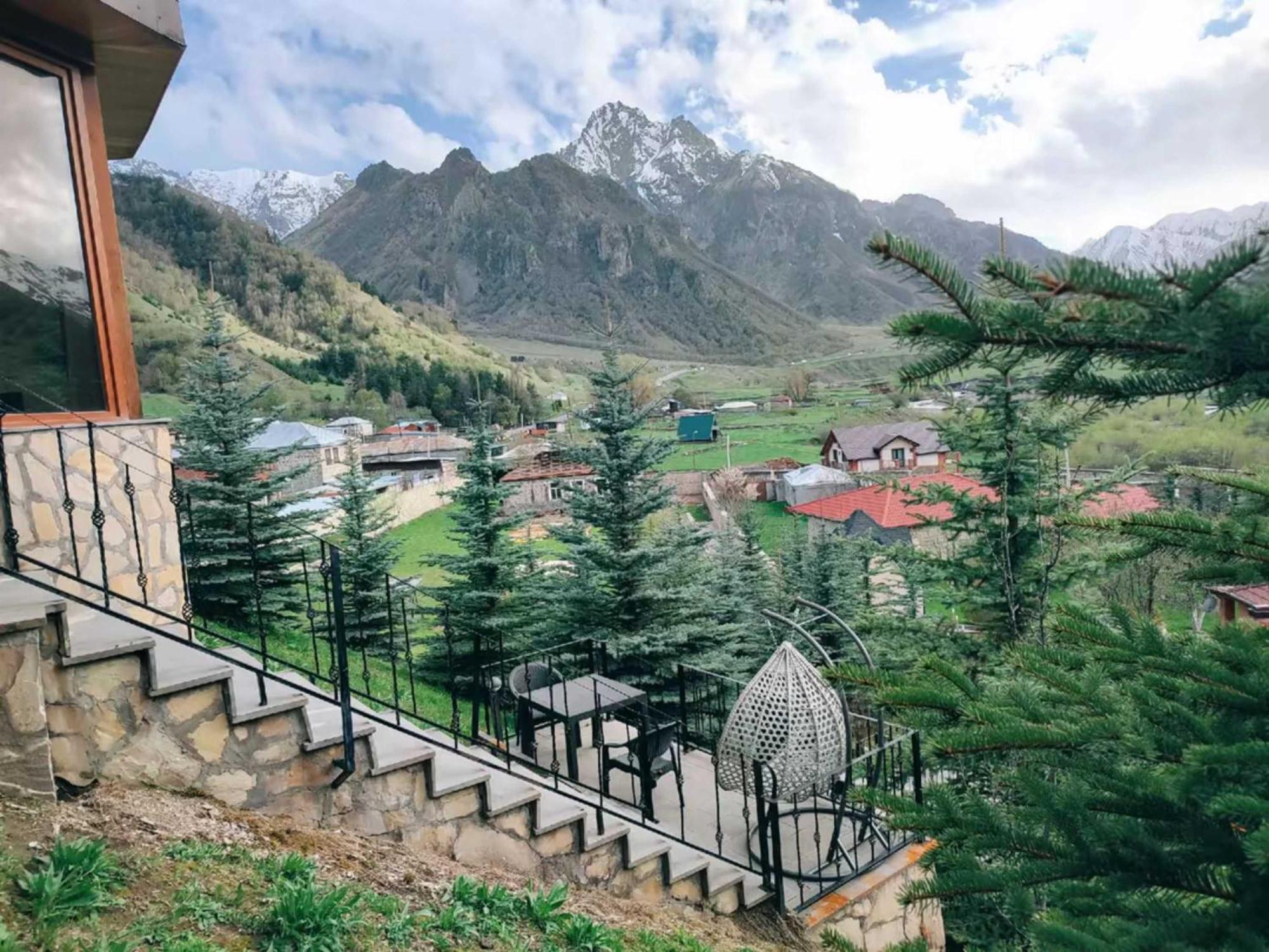 Vardisubani Villa Kazbegi Esterno foto