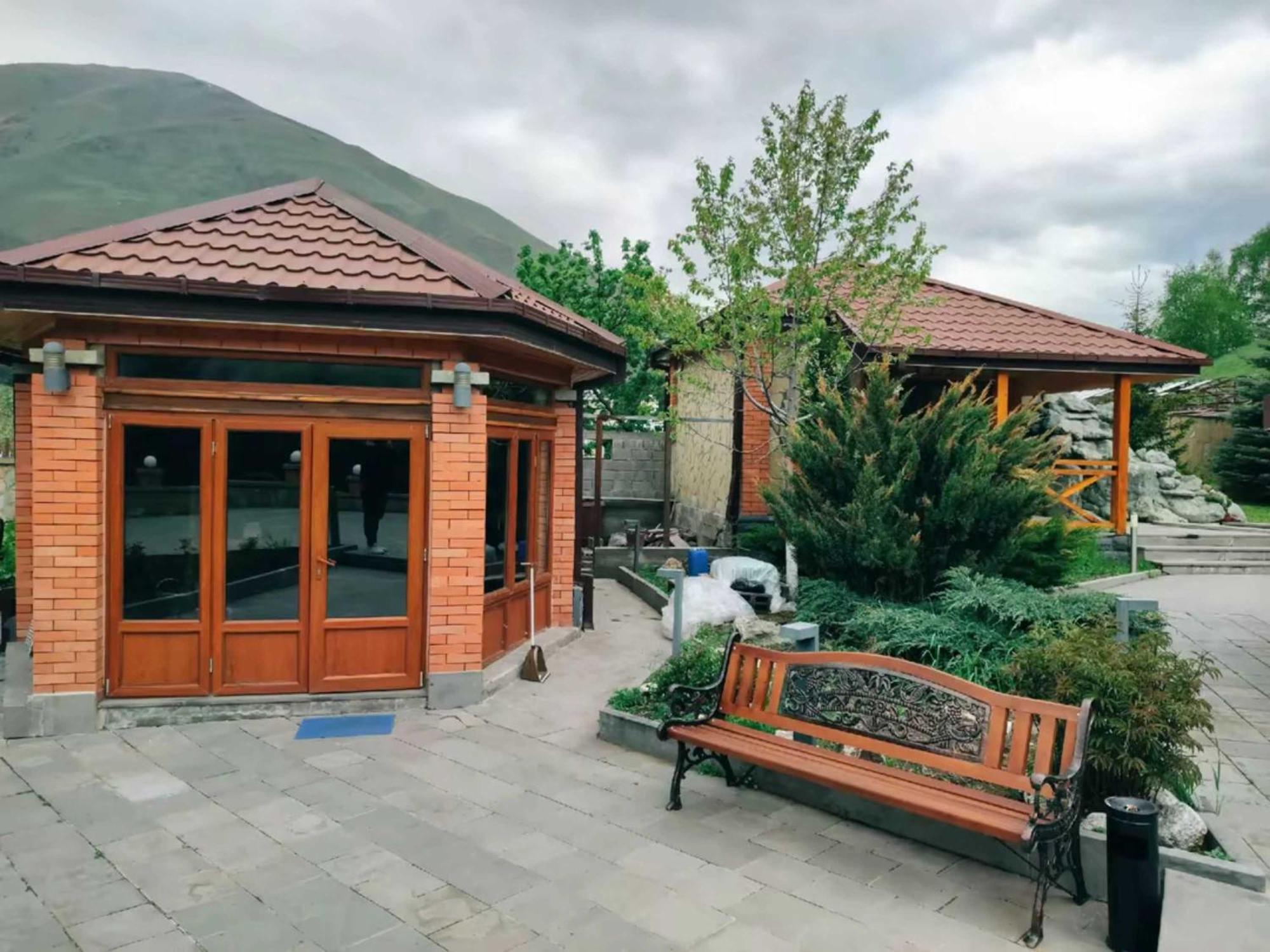 Vardisubani Villa Kazbegi Esterno foto